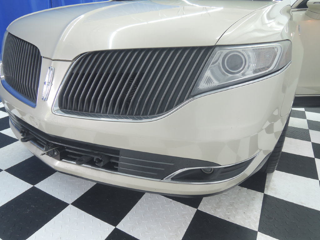 Used 2014 Lincoln MKT AWD w/ Equipment Group 201A image 41