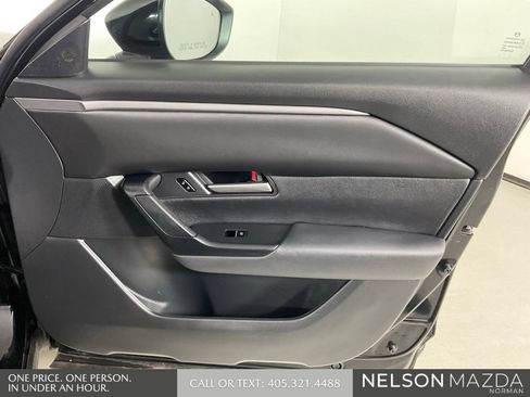 Used 2025 MAZDA CX-50 AWD 2.5 S w/ Preferred Package image 21