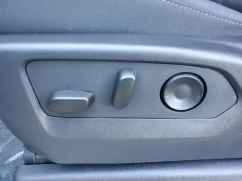 New 2025 Chevrolet Silverado 1500 Custom w/ LPO, Utility Wall Package image 21