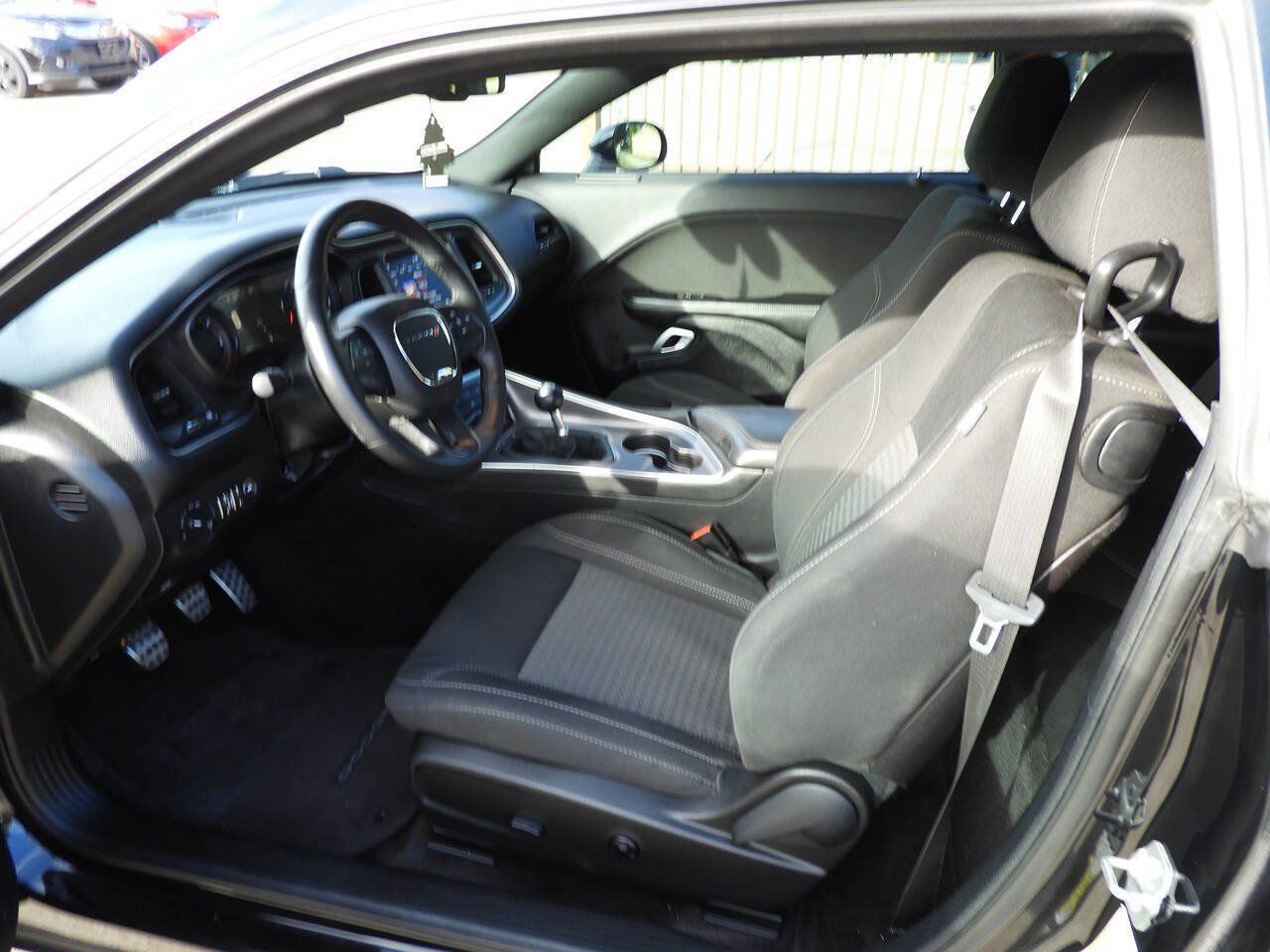 Used 2016 Dodge Challenger R/T w/ Blacktop Package RWD image 12