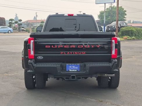 Used 2026 Ford F450 Platinum w/ FX4 Off-Road Package AWD/4WD image 4