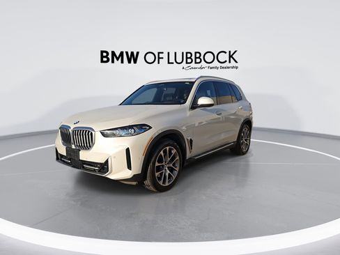 Used 2024 BMW X5 xDrive40i image 5