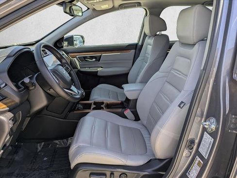 Used 2018 Honda CR-V Touring image 17
