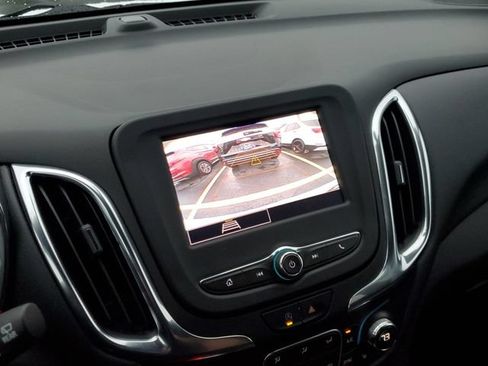 Certified 2022 Chevrolet Equinox LT FWD image 30