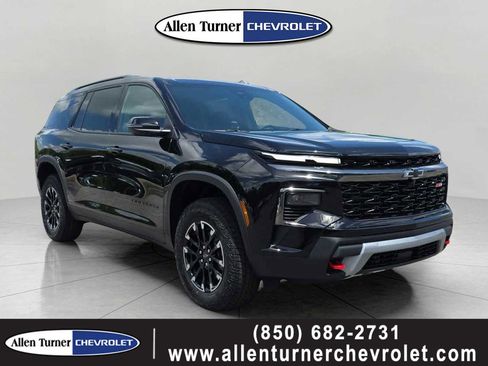 New 2026 Chevrolet Traverse Z71 w/ Driver Confidence Package AWD/4WD image 1