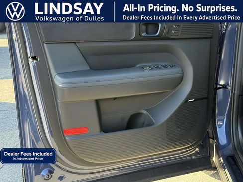 Used 2025 Hyundai Santa Fe Calligraphy AWD/4WD image 9