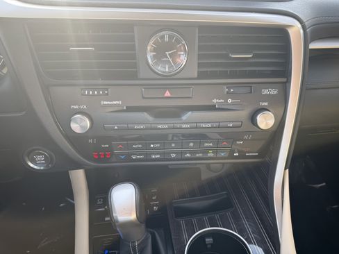 Used 2021 Lexus RX 350 AWD w/ Luxury Package image 14