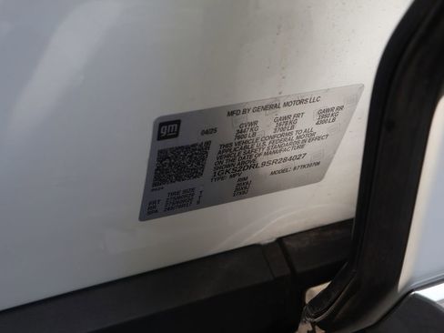 Used 2025 GMC Yukon Denali AWD/4WD image 53