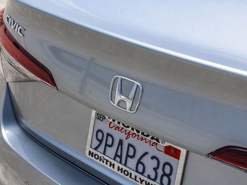 Certified 2025 Honda Civic Sport image 8