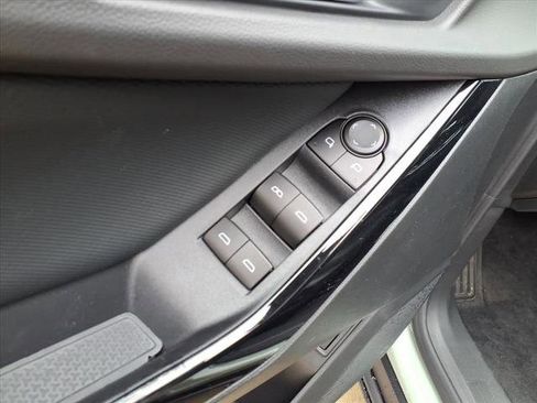 New 2026 Chevrolet Equinox LT w/ Convenience Package II image 18