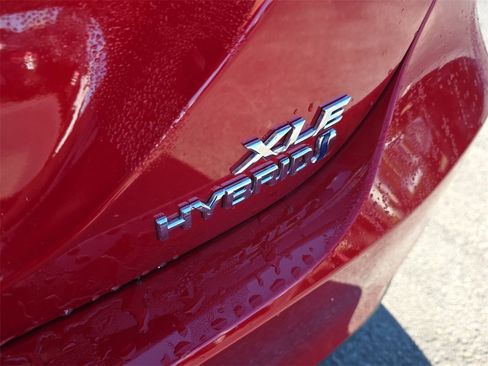 Used 2024 Toyota Camry XLE image 6