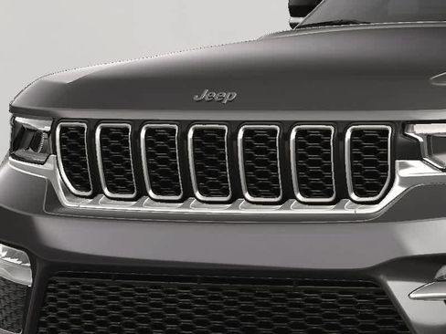 New 2025 Jeep Grand Cherokee Limited image 14