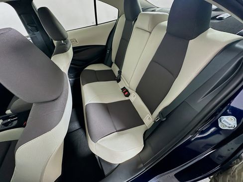 Used 2025 Toyota Corolla LE FWD image 25