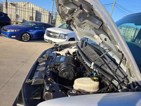 Used 2016 Chevrolet Express 2500 LS image 18