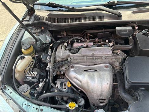 Used 2011 Toyota Camry LE FWD image 26