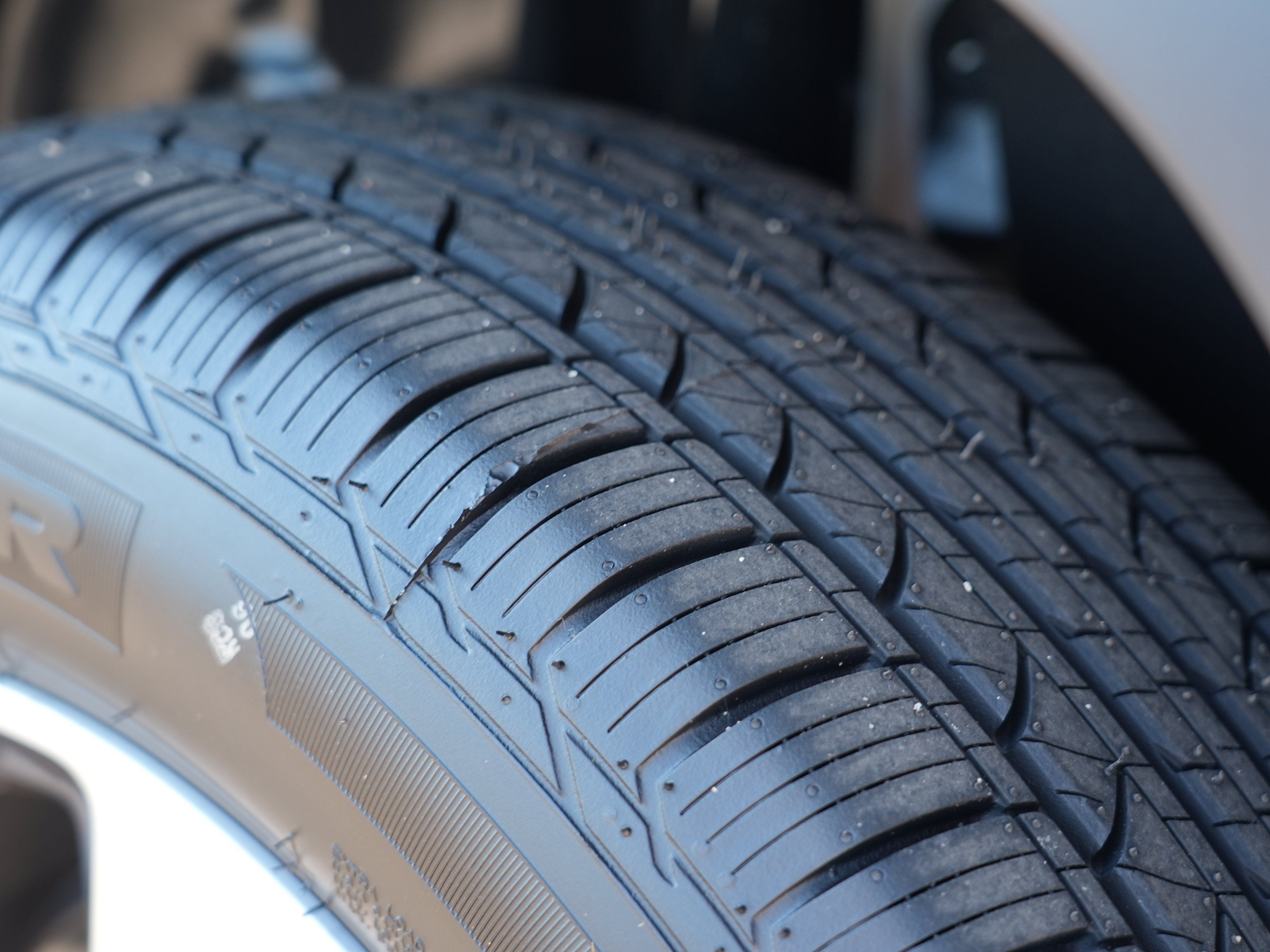 Used 2019 Jeep Cherokee Limited AWD/4WD image 30