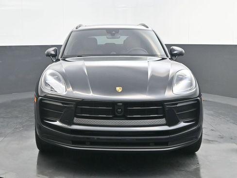 New 2026 Porsche Macan AWD/4WD image 10