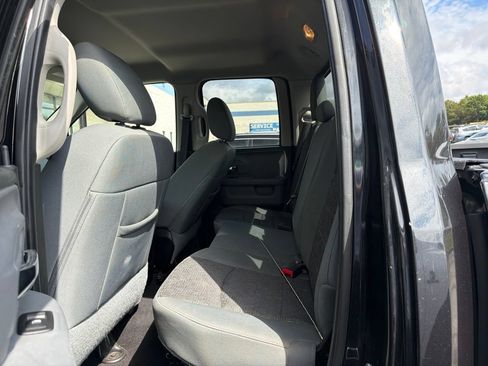 Used 2016 RAM 1500 Big Horn AWD/4WD image 6