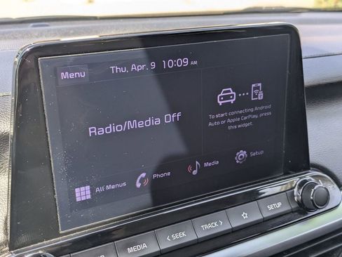 Used 2023 Kia Forte LXS w/ LXS Technology Package FWD image 19