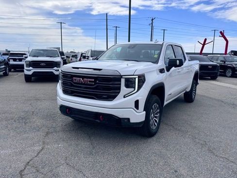 Used 2023 GMC Sierra 1500 AT4 w/ AT4 Preferred Package AWD/4WD image 41