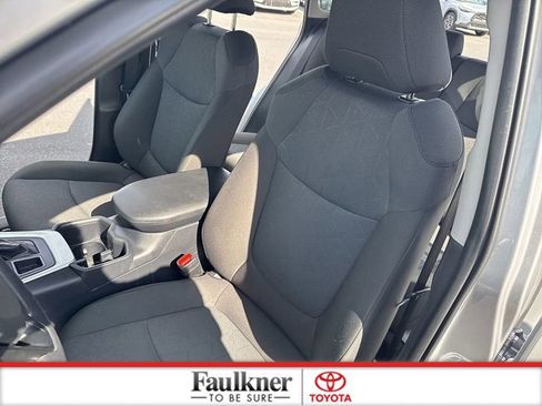 Certified 2025 Toyota RAV4 XLE image 10