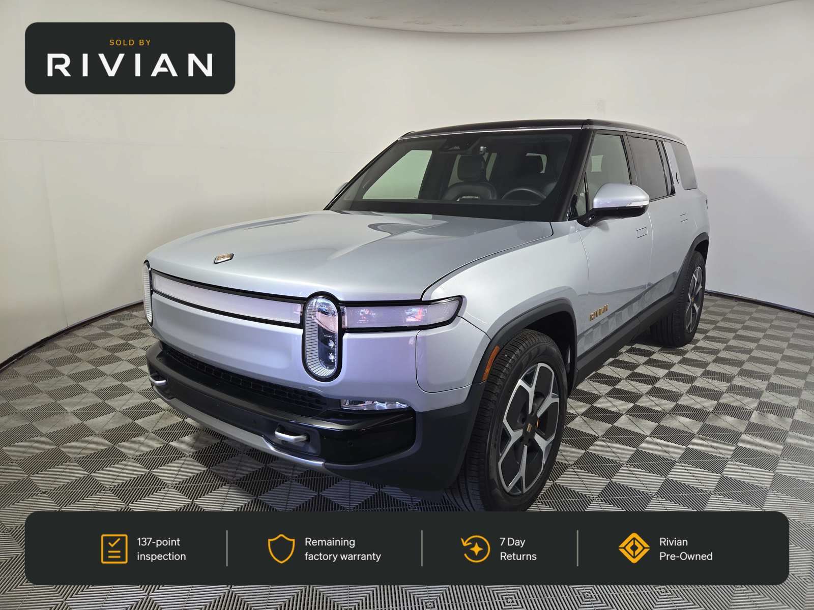 Used 2024 Rivian R1S Adventure Quad AWD/4WD image 1