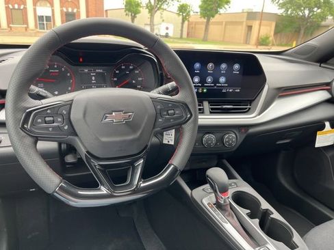 New 2026 Chevrolet Trax RS FWD image 27