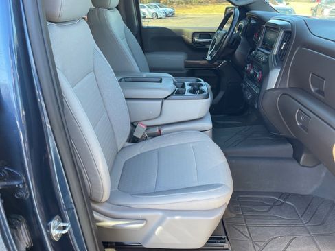 Used 2019 Chevrolet Silverado 1500 LT w/ All-Star Edition image 19