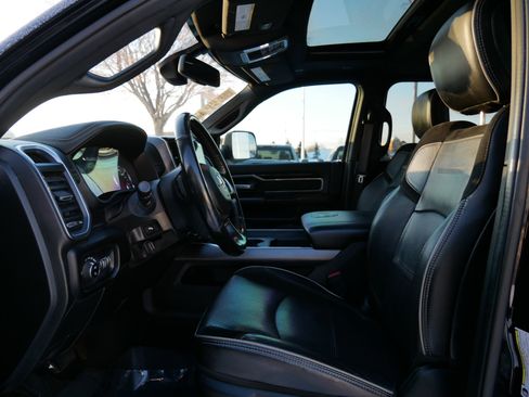 Used 2020 RAM 2500 Laramie image 9