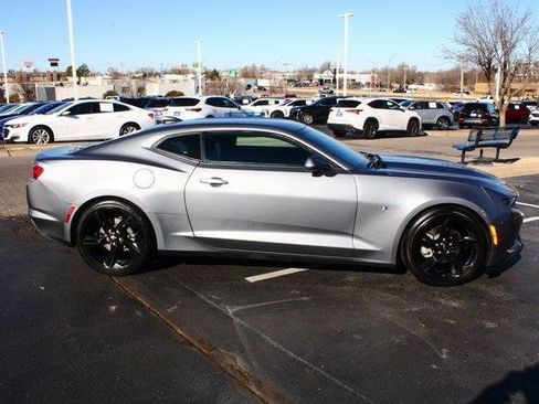 Used 2022 Chevrolet Camaro LT image 6