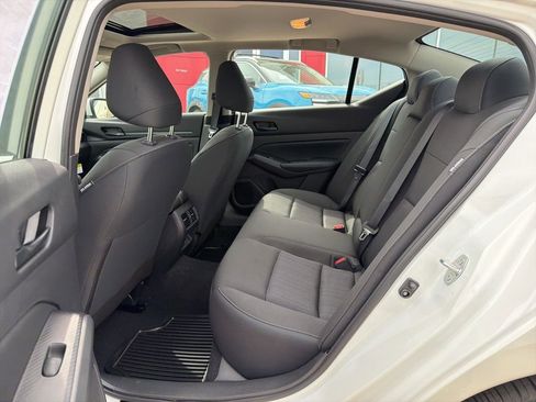 New 2026 Nissan Altima 2.5 SV FWD image 15
