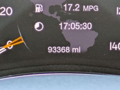 Used 2019 Jeep Grand Cherokee Altitude image 11