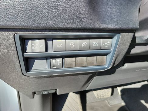 New 2025 Toyota Tundra SR5 w/ SR5 Convenience Package image 30