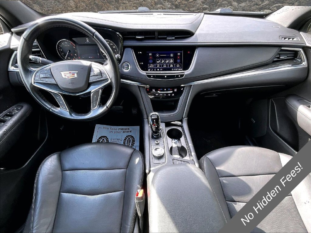 Used 2020 Cadillac XT5 Premium Luxury FWD image 12