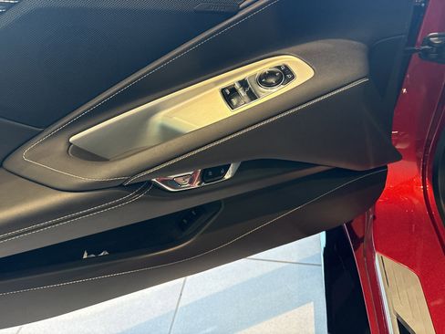 Used 2023 Chevrolet Corvette Stingray Coupe RWD image 10