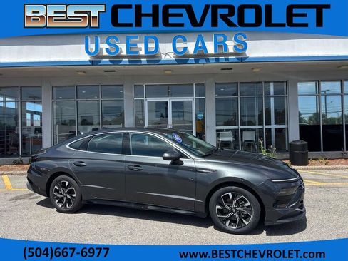 Used 2025 Hyundai Sonata SEL FWD image 1