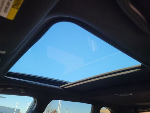 New 2025 Subaru Forester Limited image 8