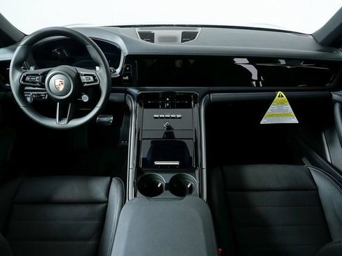New 2026 Porsche Panamera image 18
