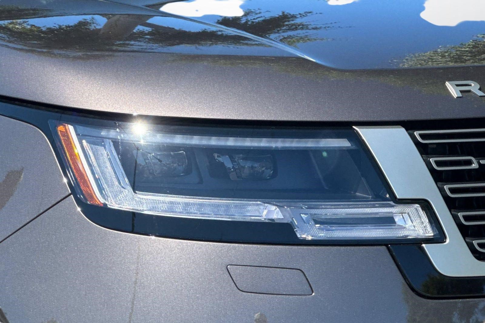 New 2026 Land Rover Range Rover SE AWD/4WD image 9
