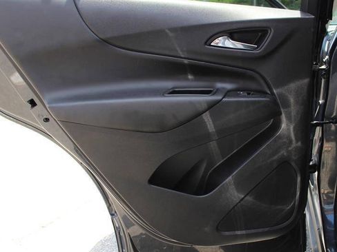 Used 2023 Chevrolet Equinox LT AWD/4WD image 24