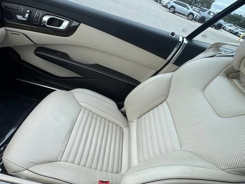Used 2013 Mercedes-Benz SL 550 image 33