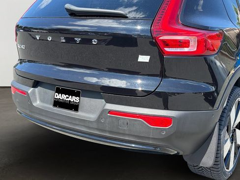 Certified 2023 Volvo XC40 Recharge Ultimate w/ Protection Package Premier AWD/4WD image 10