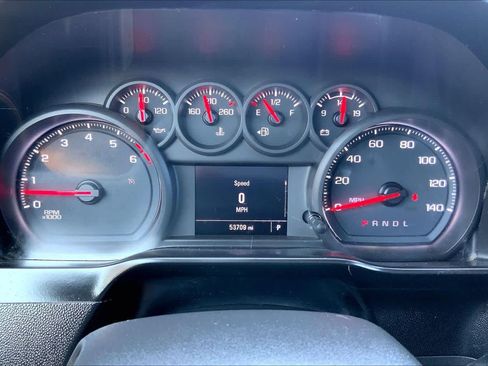 Used 2020 GMC Sierra 1500 2WD Crew Cab w/ Sierra Value Package image 22