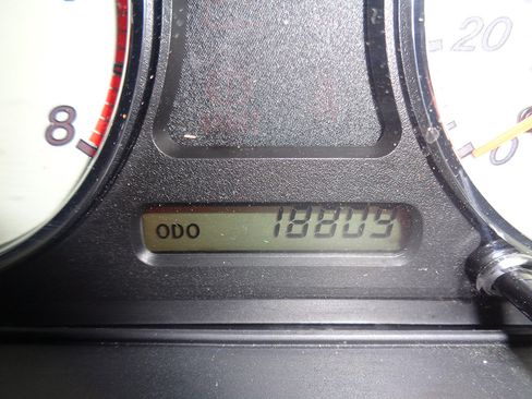 Used 2002 MAZDA MX-5 Miata RWD image 14