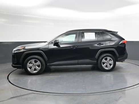 Used 2023 Toyota RAV4 XLE image 8