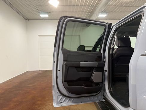 Used 2024 Ford F250 Lariat w/ FX4 Off-Road Package image 47