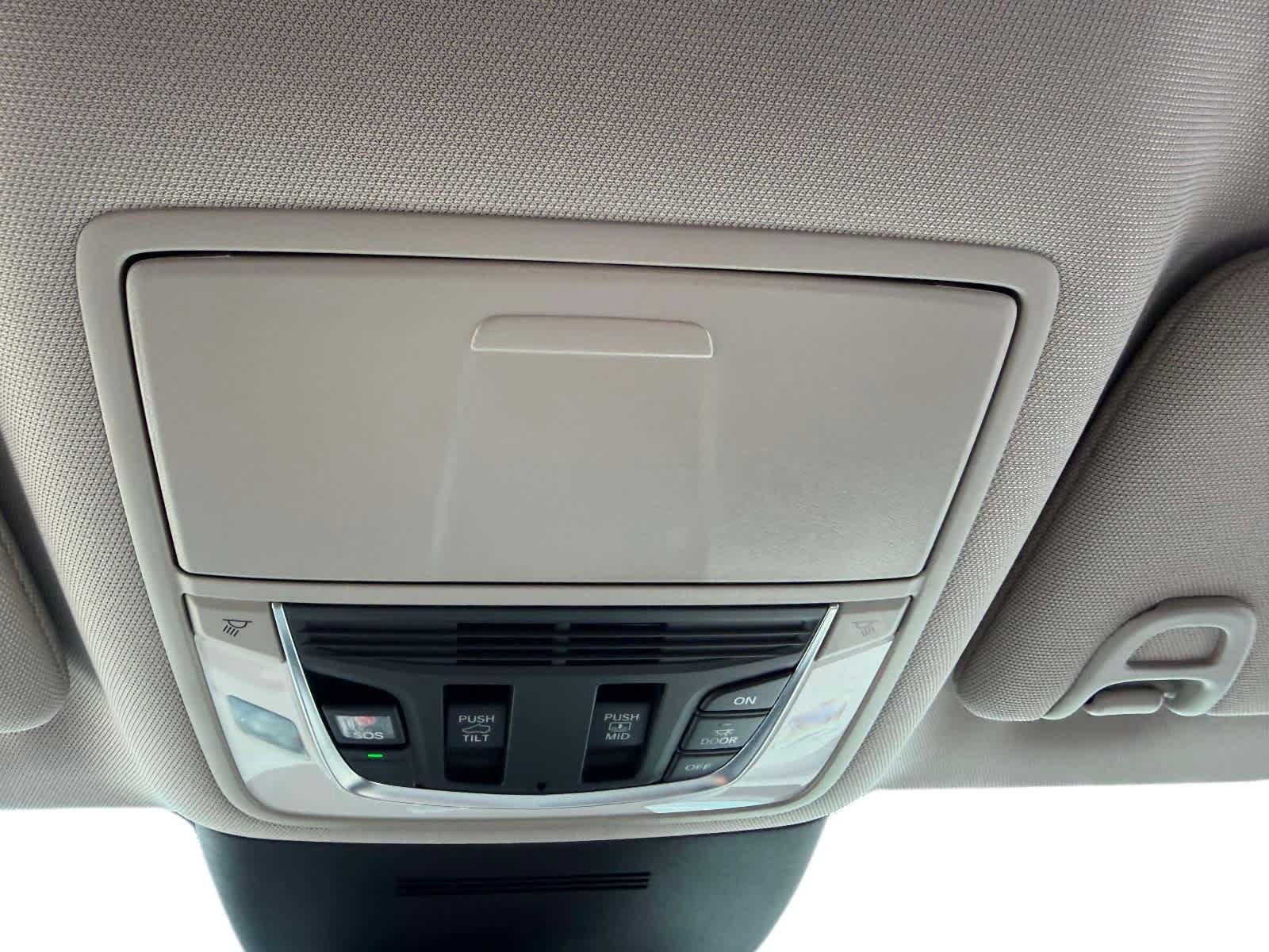 Certified 2026 Acura MDX SH-AWD image 30