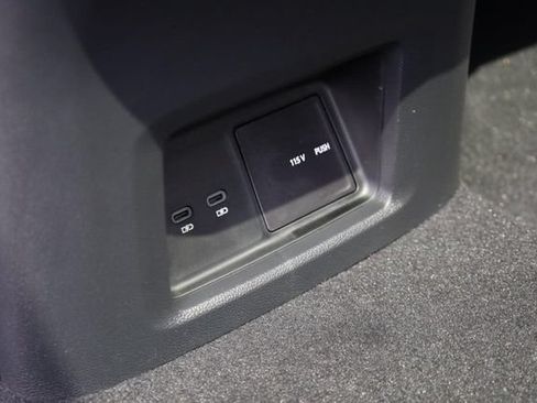New 2026 Volkswagen Atlas SEL AWD/4WD image 25