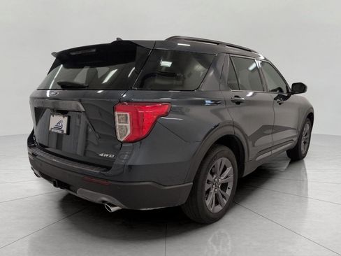 Used 2024 Ford Explorer XLT w/ Equipment Group 202A AWD/4WD image 20