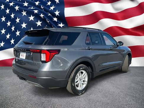 New 2026 Ford Explorer Active w/ Active Comfort Package image 7